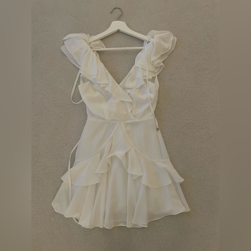 Selfie Leslie White Dress